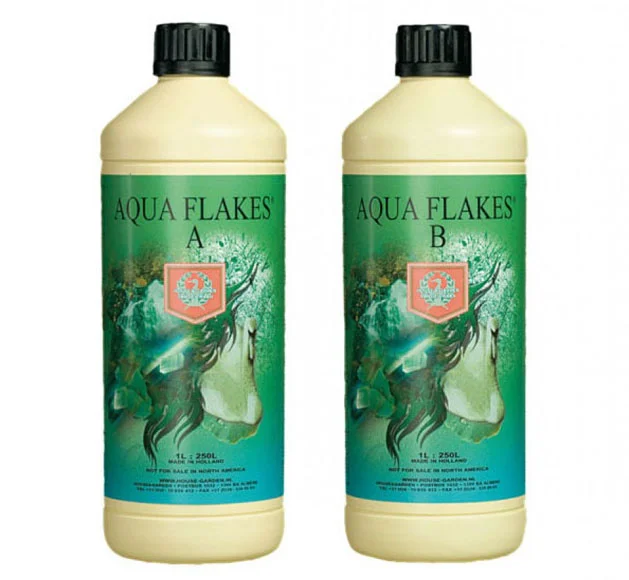 House & Garden Aqua Flakes A & B